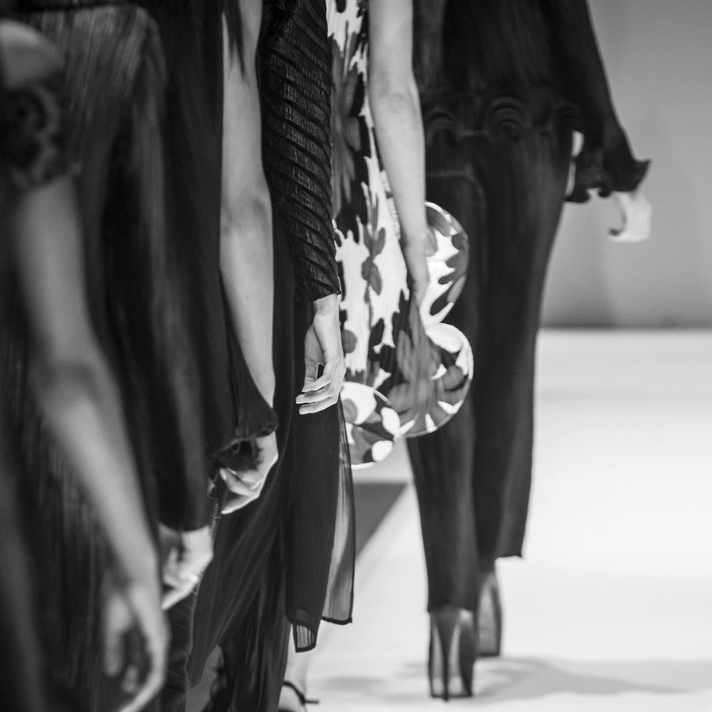 Online Style Direction